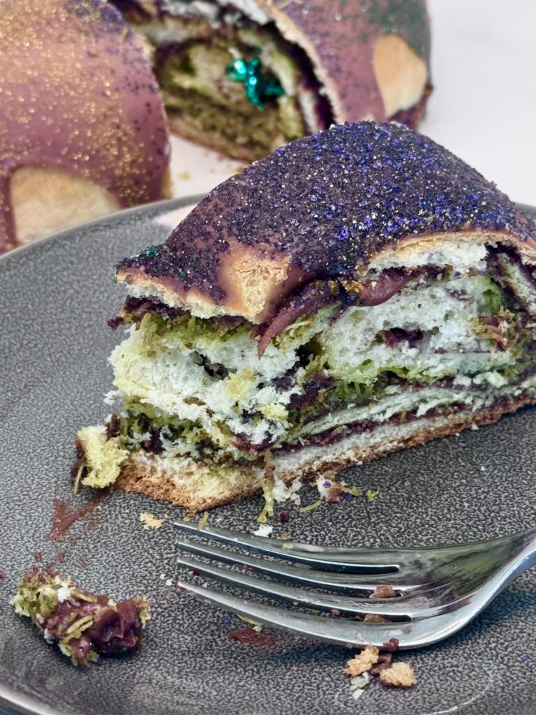 Traditionally, king cake is served sliced with coffee or a festive cocktail. For an extra treat, pair this Dubai Chocolate King Cake with a rich hot chocolate or a sparkling glass of Prosecco to elevate your Mardi Gras celebration.
