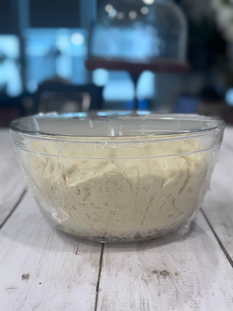 peach crumble cinnamon roll recipe