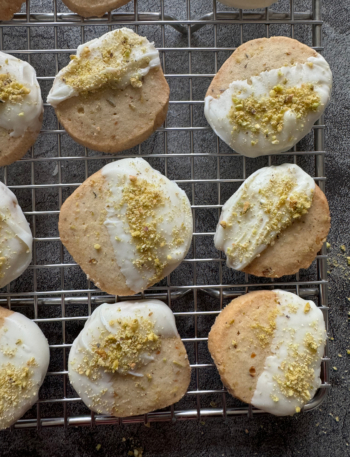 Pistachio White Chocolate Shortbread Cookies