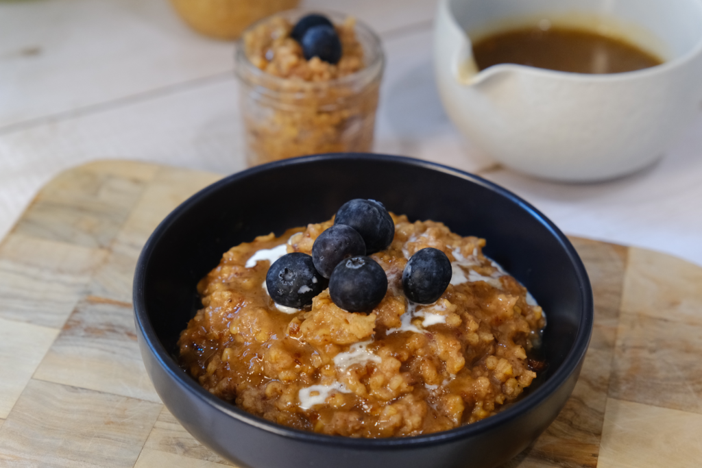 Sticky Toffee Overnight Oats
