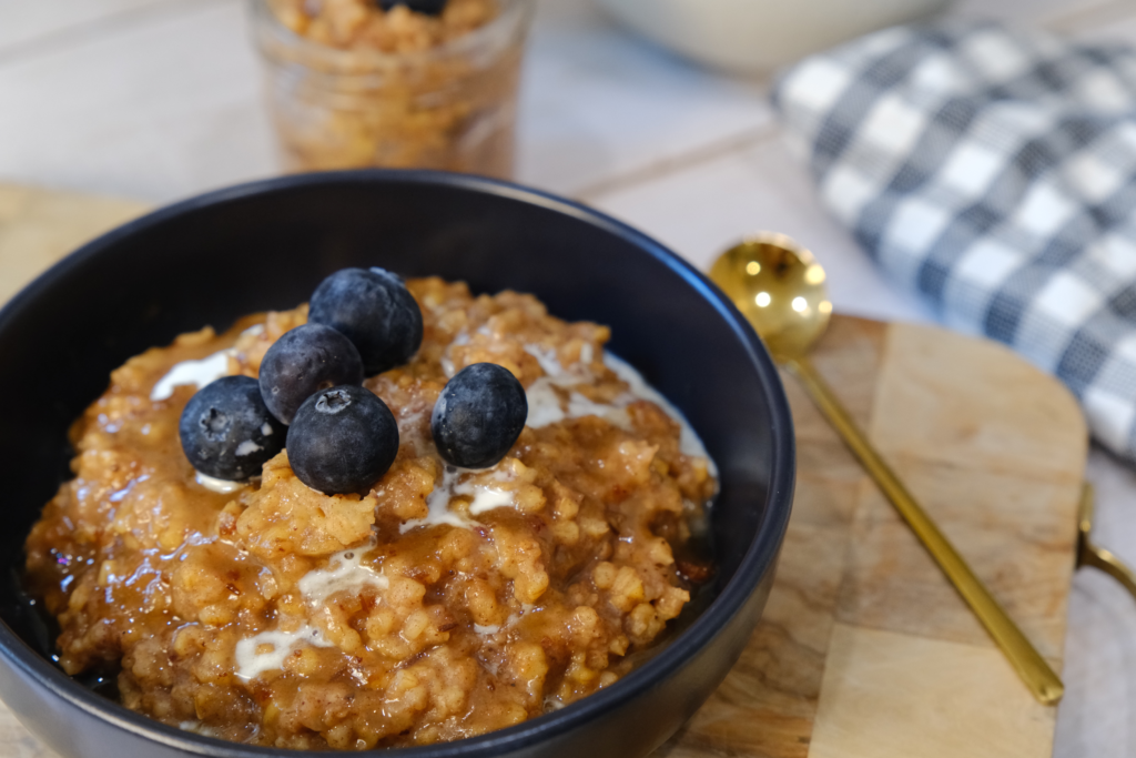 Sticky Toffee Overnight Oats