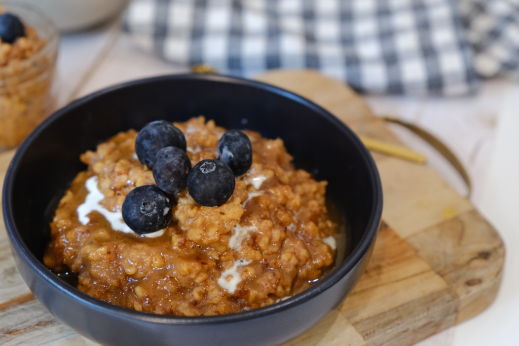 Sticky Toffee Overnight Oats