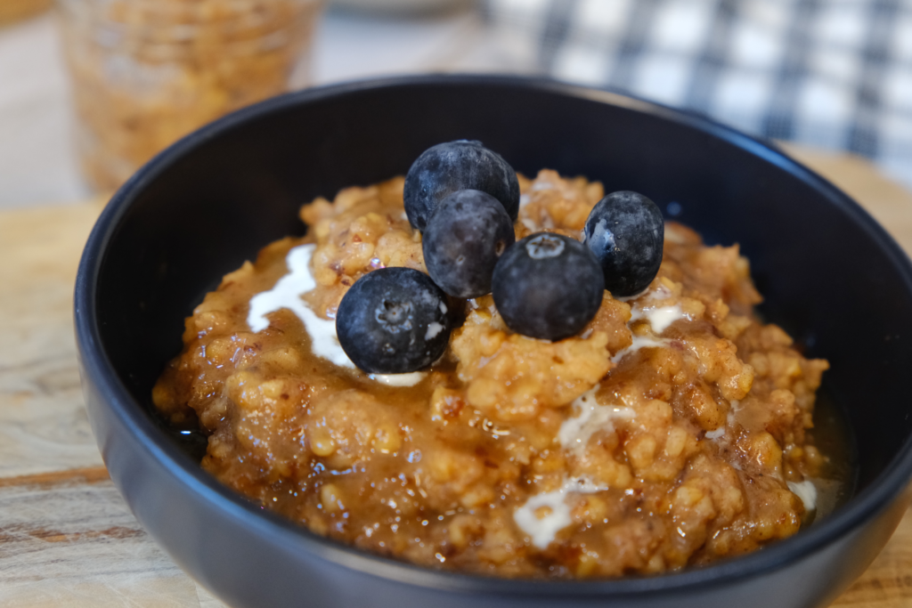 Sticky Toffee Overnight Oats