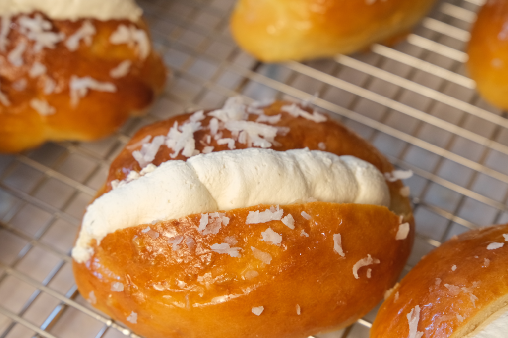 Jasmine Coconut Cream Buns