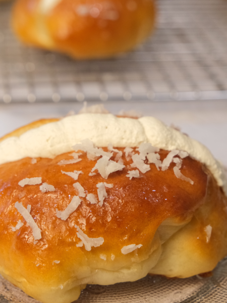 Coconut Jasmine Buns